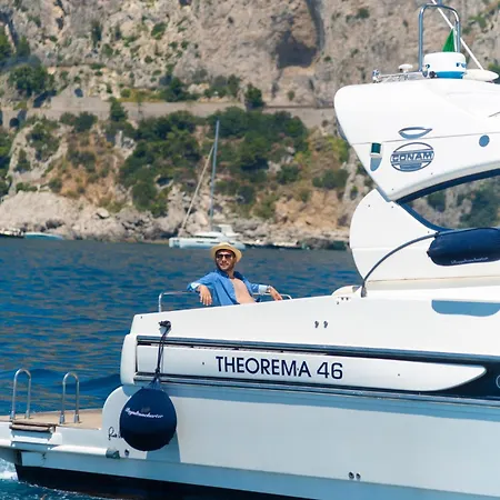 Royalton Charter بوتيل